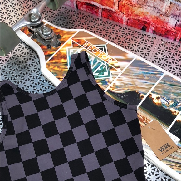 🔥🔥 VANS LIZZIE BODYSUIT 🔥🔥 - Picture 3 of 8